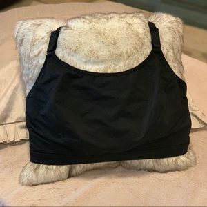 Size 22 Livi Active Sports Bra